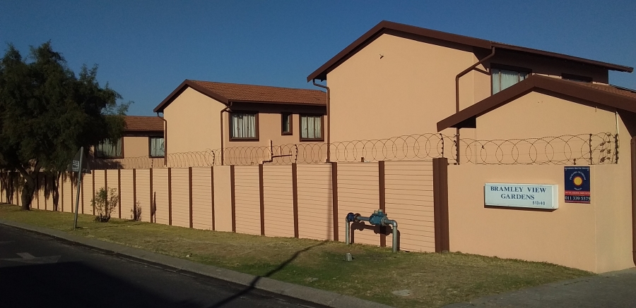 1 Bedroom Property for Sale in Bramley View Gauteng