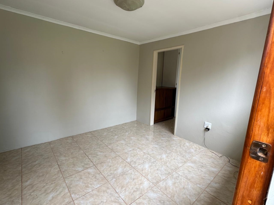 1 Bedroom Property for Sale in Hurlyvale Gauteng