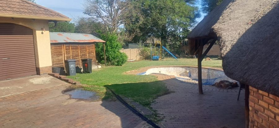 4 Bedroom Property for Sale in Lambton Gauteng