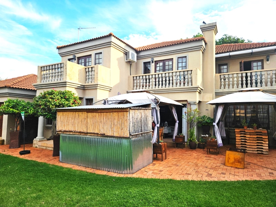 4 Bedroom Property for Sale in Montana Tuine Gauteng