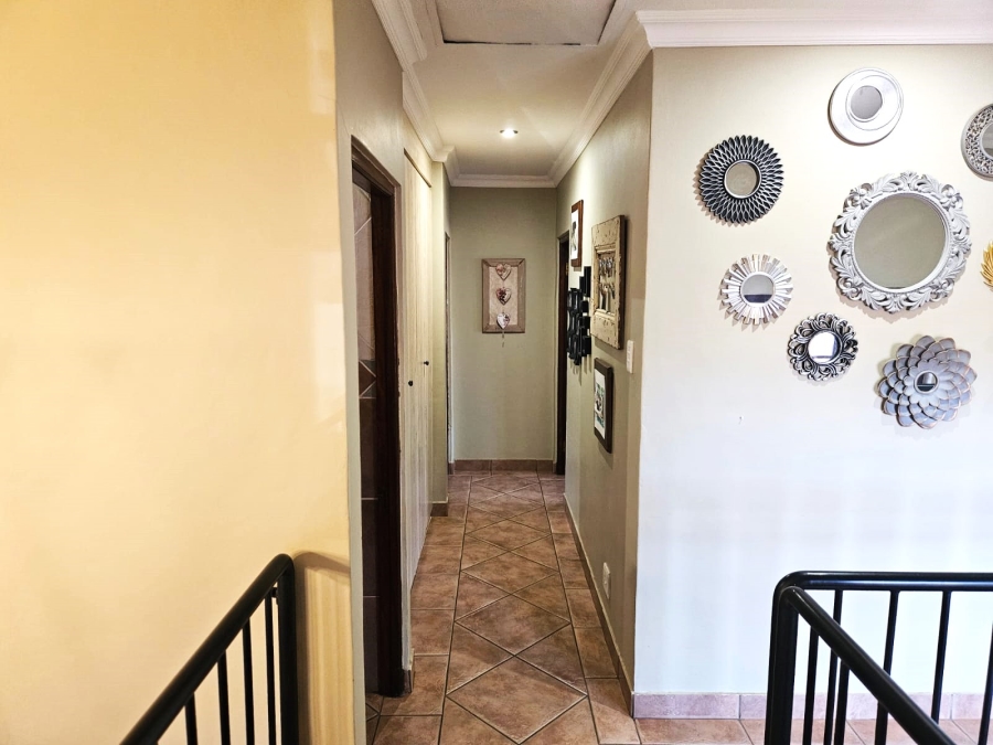 4 Bedroom Property for Sale in Montana Tuine Gauteng