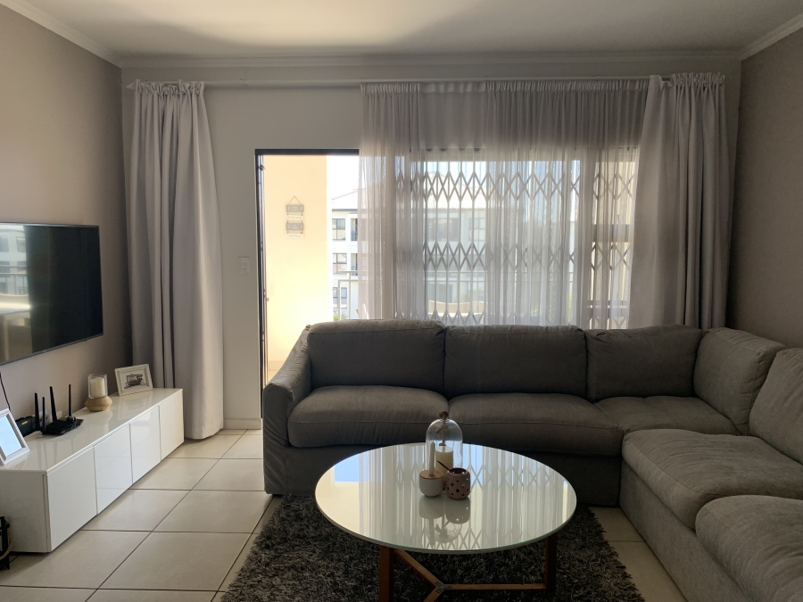 1 Bedroom Property for Sale in Modderfontein Gauteng