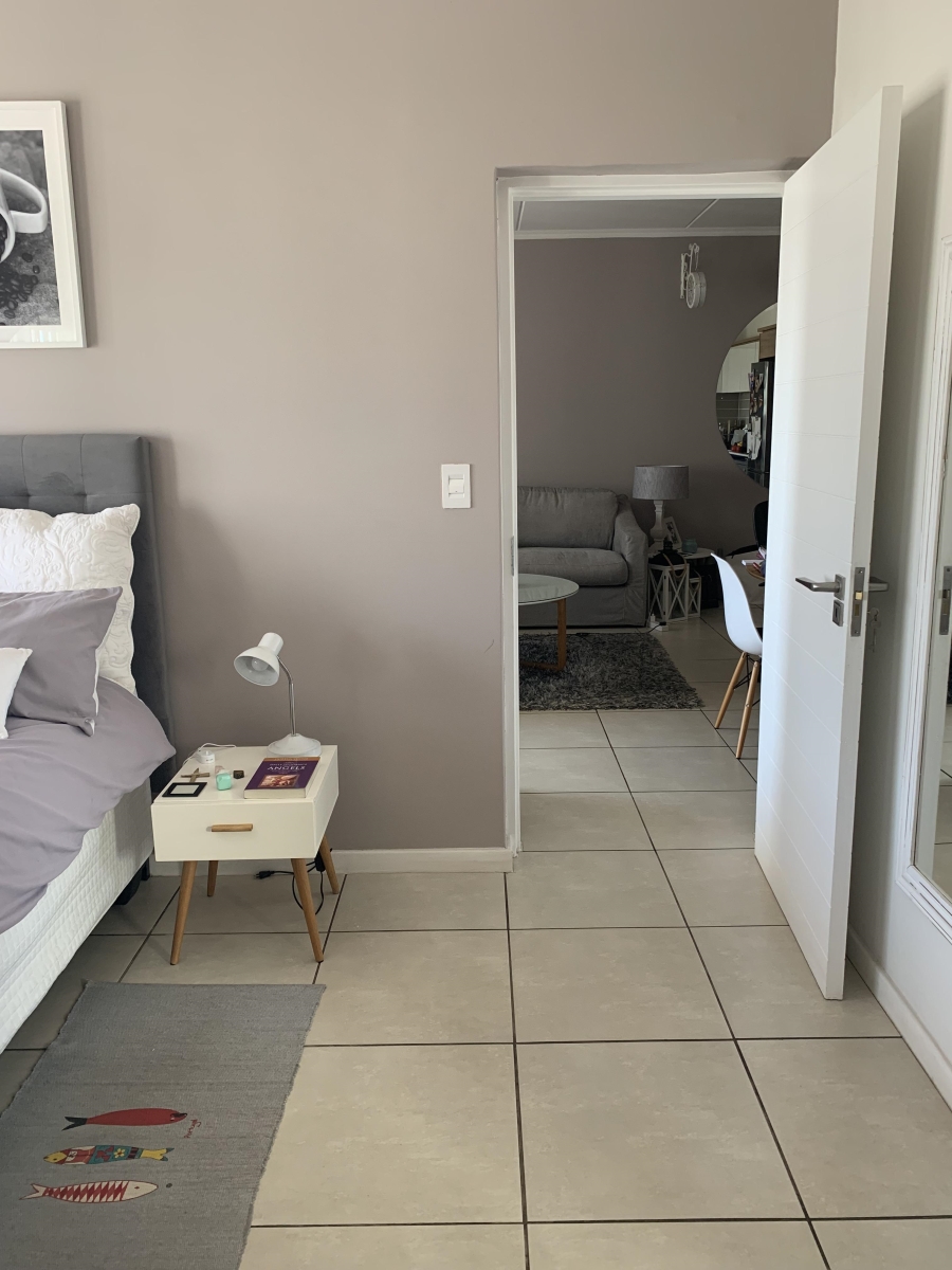 1 Bedroom Property for Sale in Modderfontein Gauteng