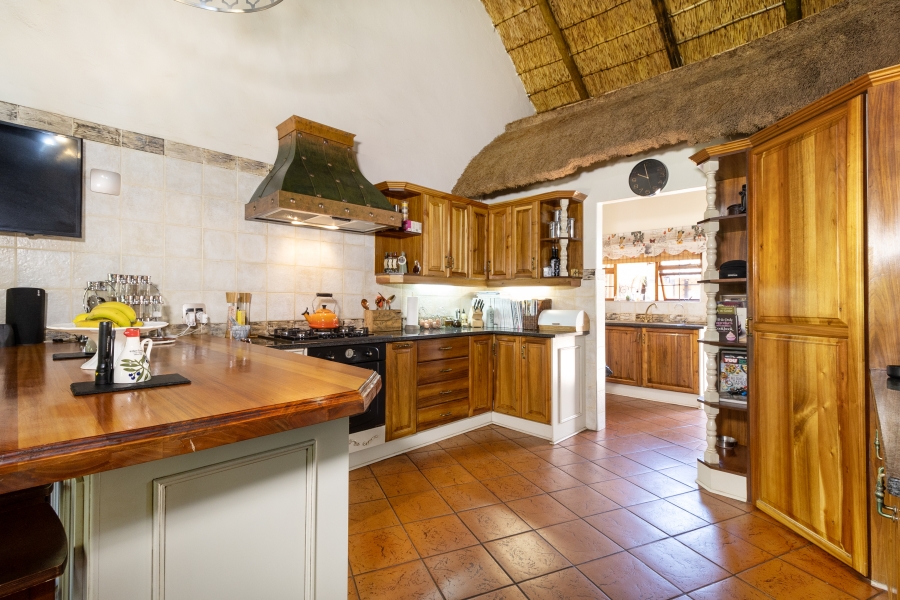 6 Bedroom Property for Sale in Montana Gauteng