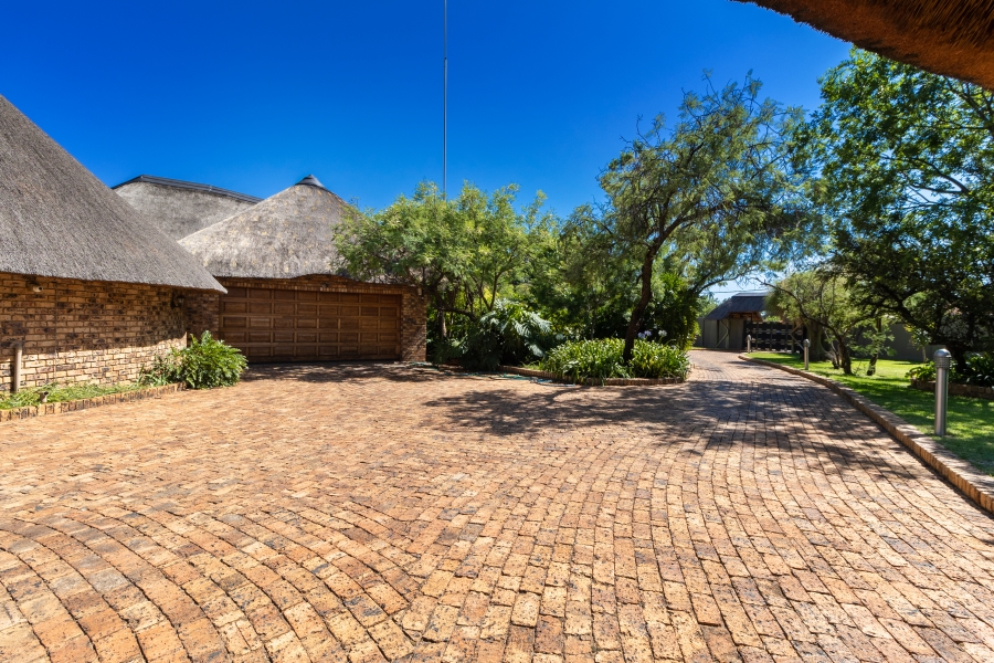 6 Bedroom Property for Sale in Montana Gauteng