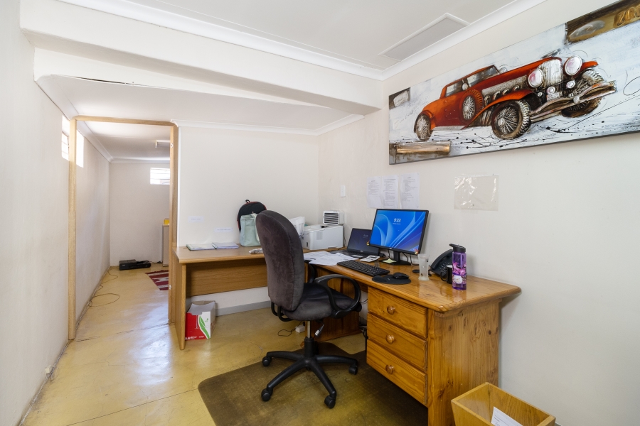 6 Bedroom Property for Sale in Montana Gauteng