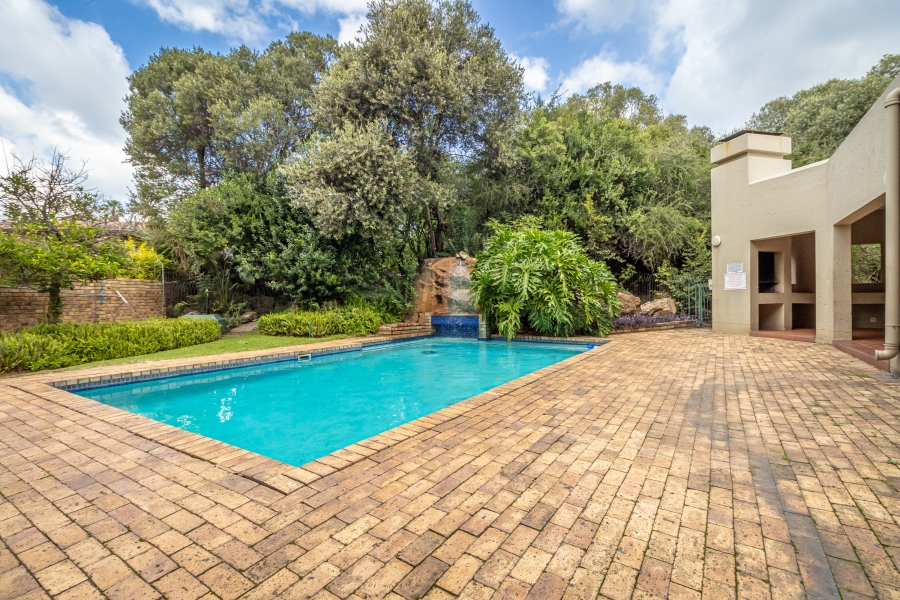 To Let 1 Bedroom Property for Rent in Bryanston Gauteng