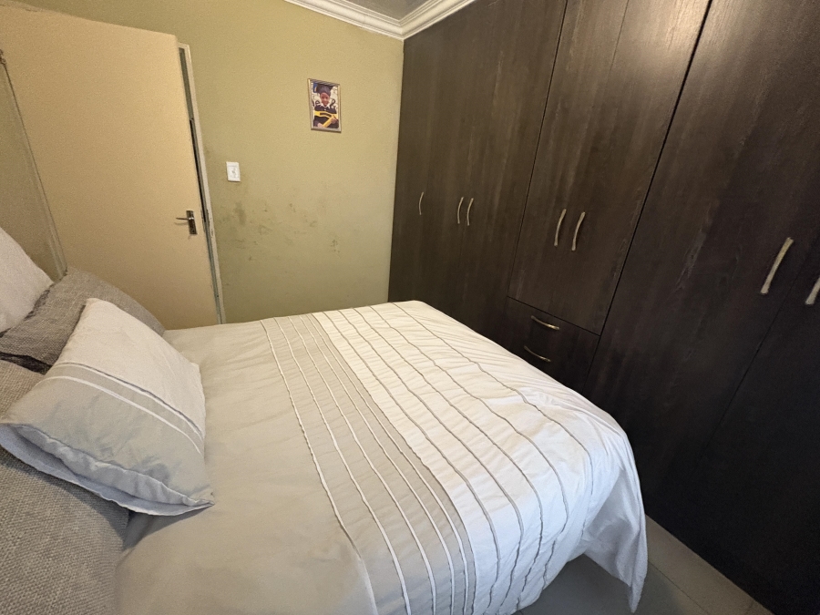 3 Bedroom Property for Sale in Rosslyn Gauteng