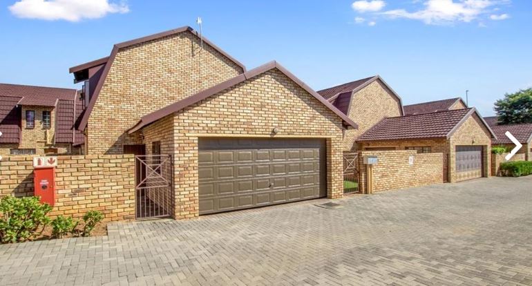 5 Bedroom Property for Sale in Willowbrook Gauteng