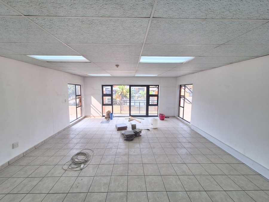 To Let commercial Property for Rent in North Riding Gauteng