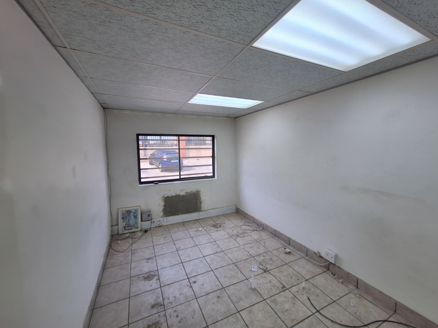 To Let commercial Property for Rent in North Riding Gauteng