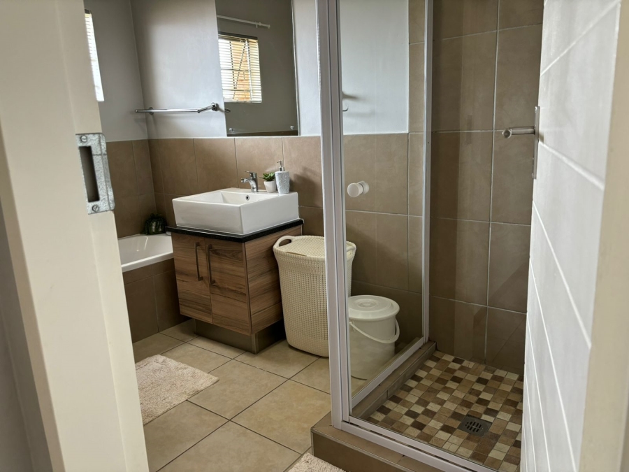 To Let 2 Bedroom Property for Rent in Sagewood Gauteng