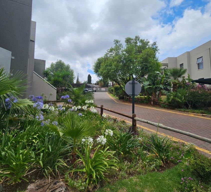 3 Bedroom Property for Sale in Marais Steyn Park Gauteng