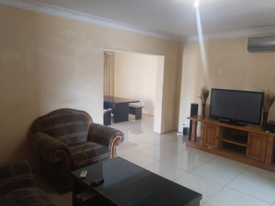 4 Bedroom Property for Sale in Ga-Rankuwa Gauteng