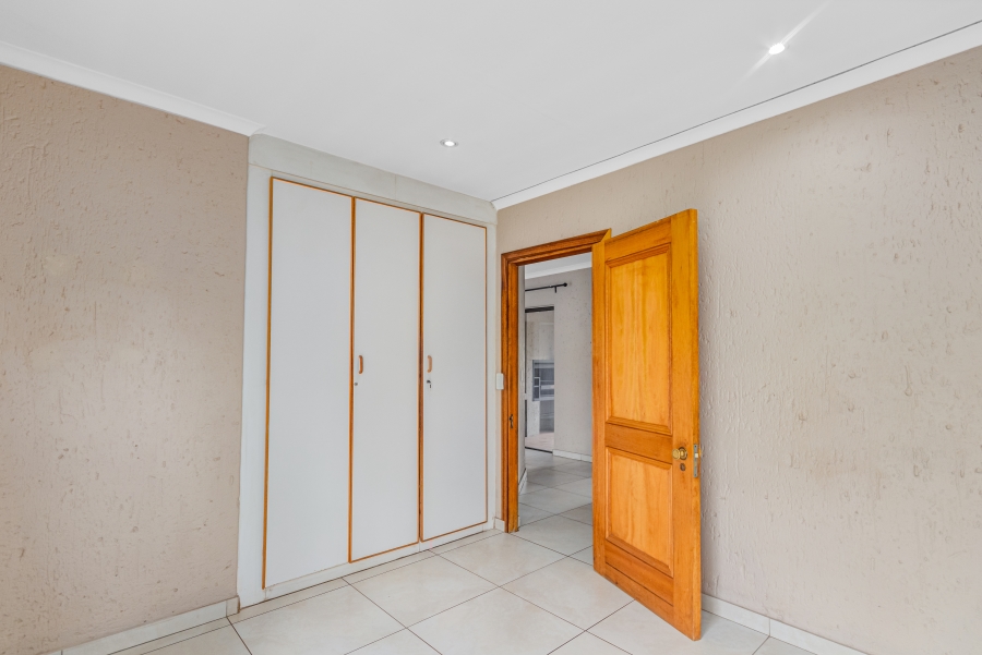 To Let 4 Bedroom Property for Rent in Fourways Gauteng