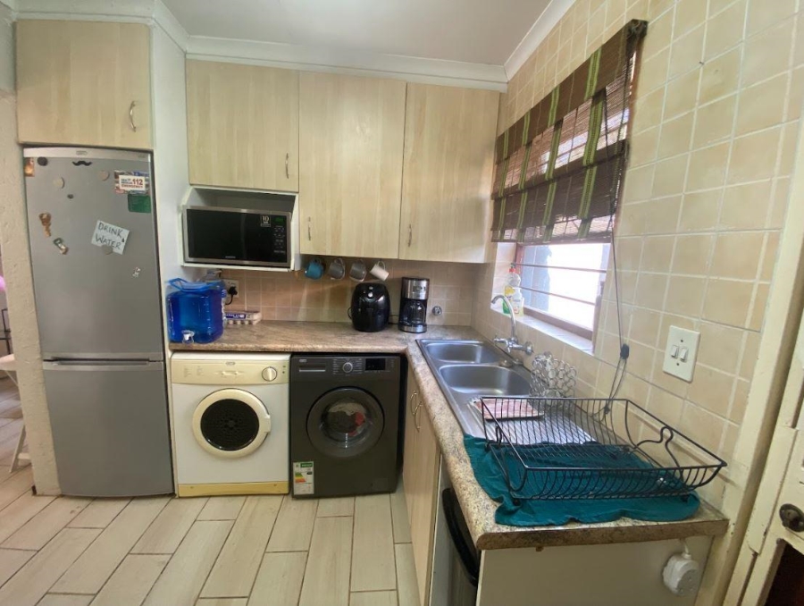 To Let 2 Bedroom Property for Rent in Northwold Gauteng