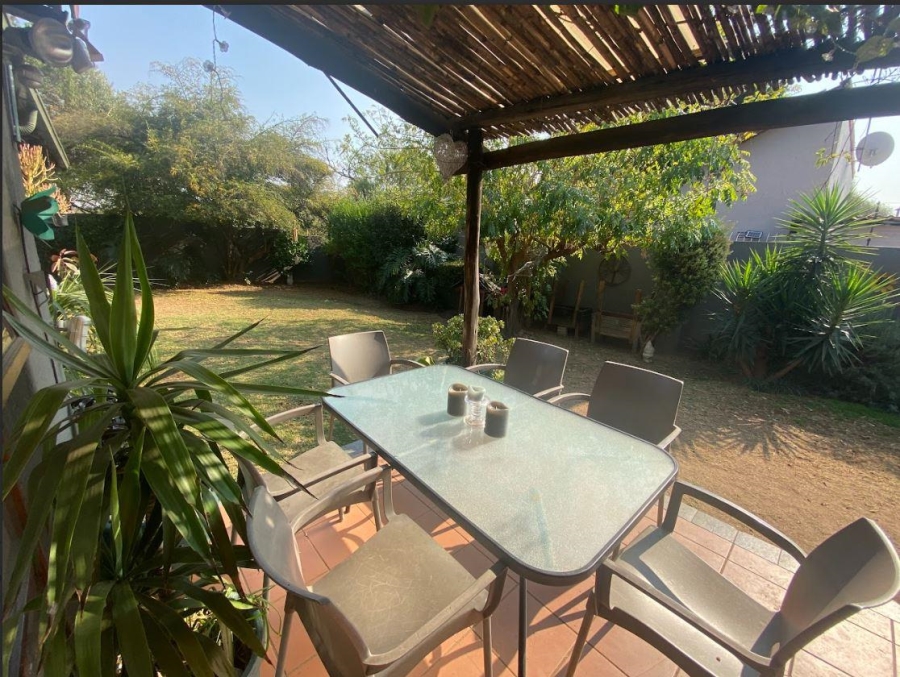 To Let 2 Bedroom Property for Rent in Northwold Gauteng