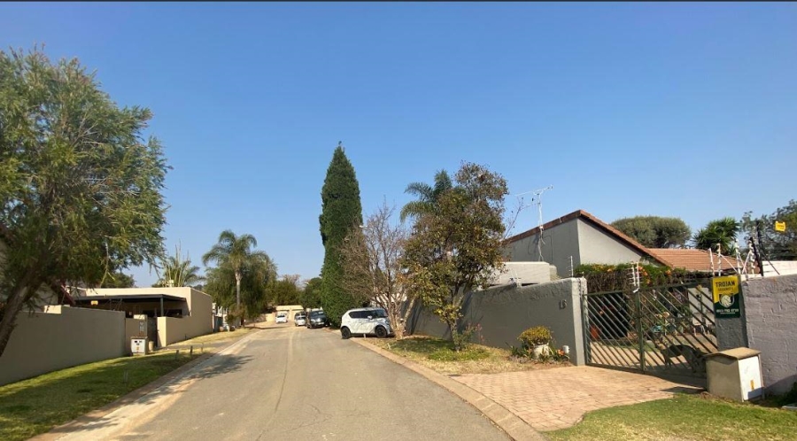 To Let 2 Bedroom Property for Rent in Northwold Gauteng