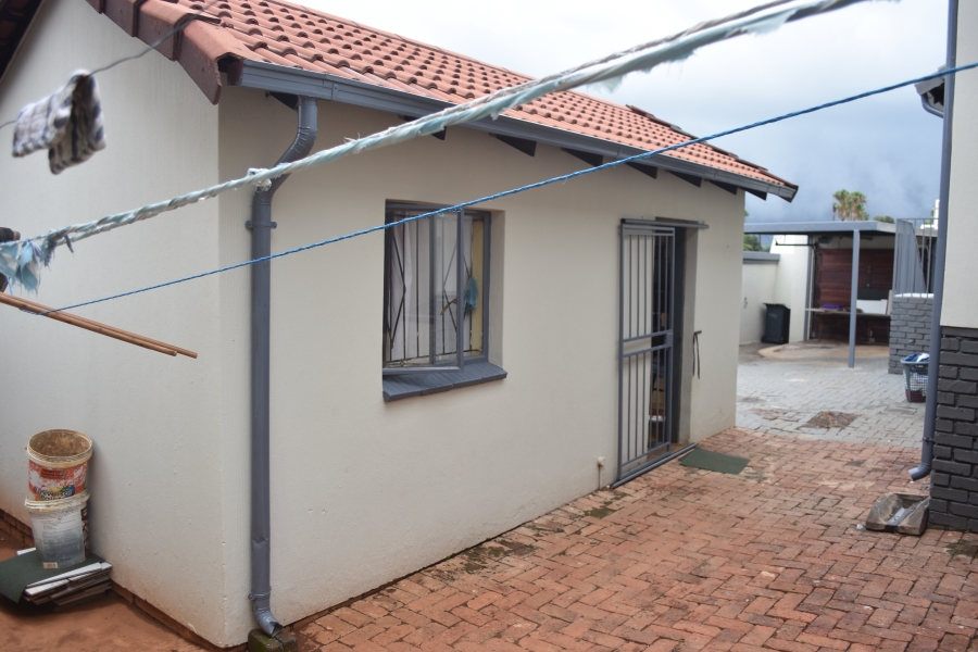 4 Bedroom Property for Sale in Philip Nel Park Gauteng