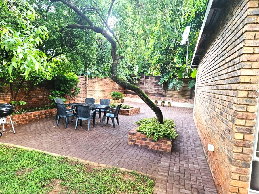 4 Bedroom Property for Sale in Wonderboom Gauteng