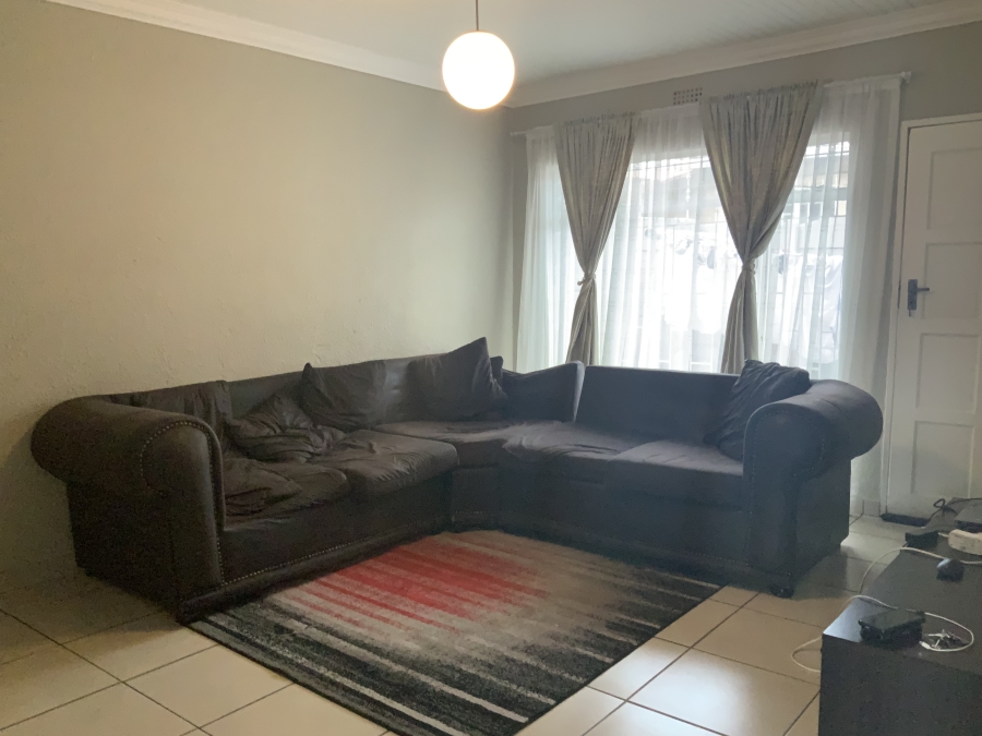 2 Bedroom Property for Sale in Cason Gauteng