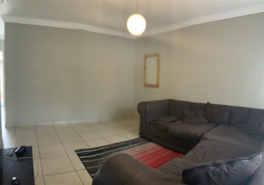 2 Bedroom Property for Sale in Cason Gauteng