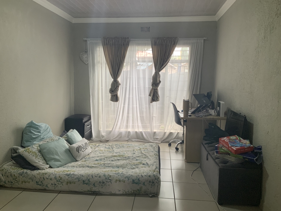 2 Bedroom Property for Sale in Cason Gauteng