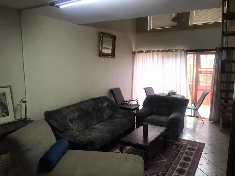 To Let 2 Bedroom Property for Rent in Hazeldean Gauteng