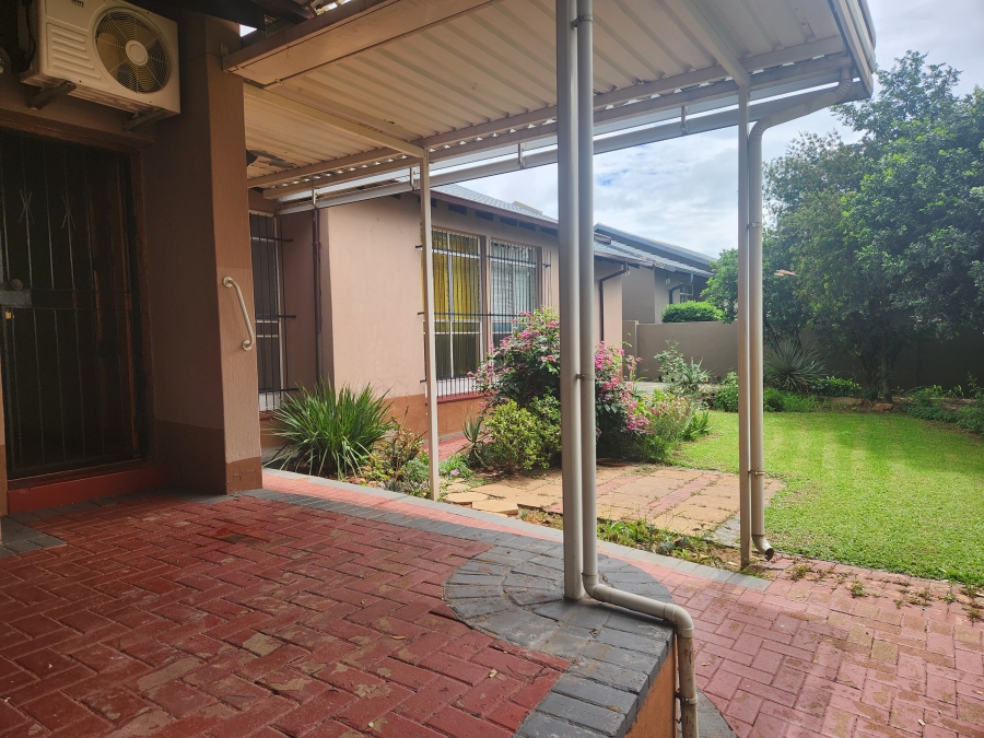 3 Bedroom Property for Sale in Florauna Gauteng