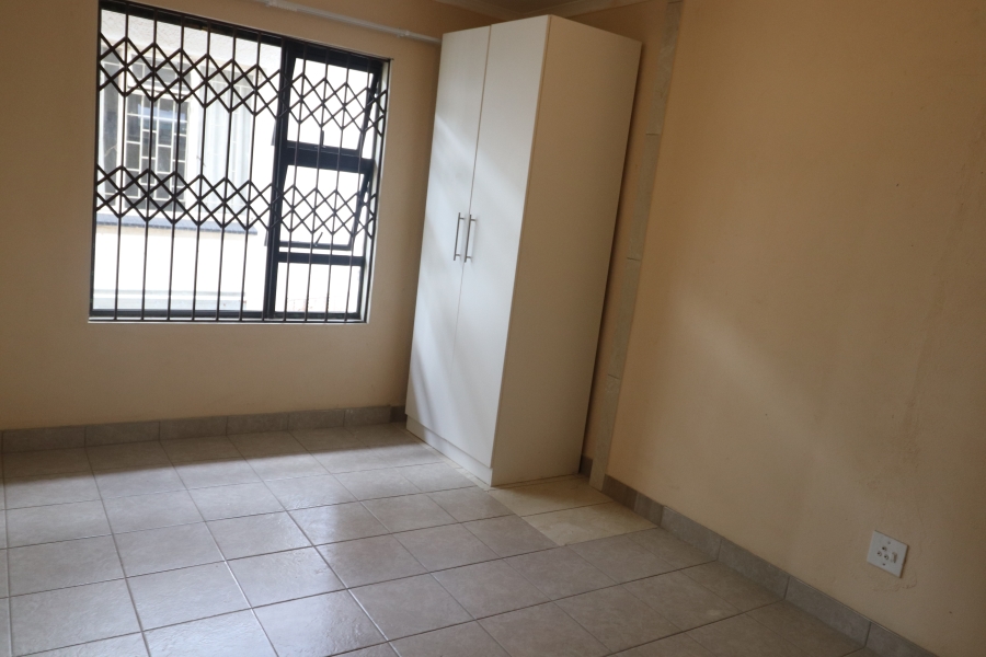 To Let 1 Bedroom Property for Rent in Kempton Park West Gauteng