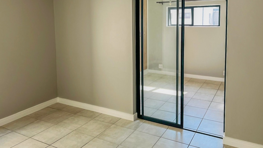 1 Bedroom Property for Sale in Linbro Park Gauteng