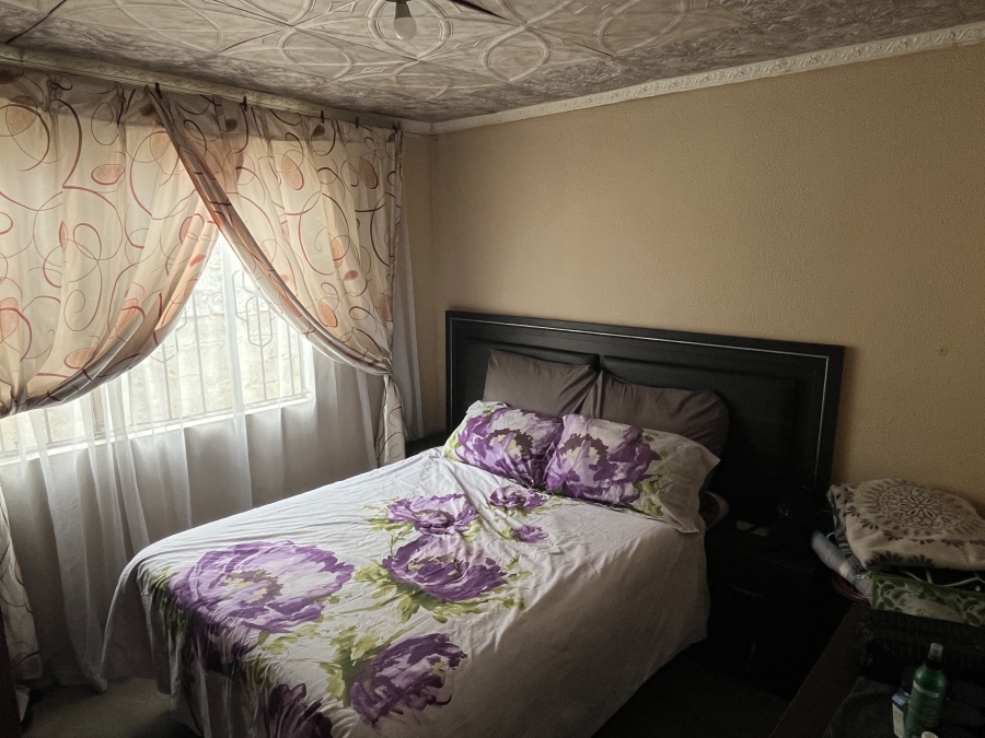 2 Bedroom Property for Sale in Siluma View Gauteng