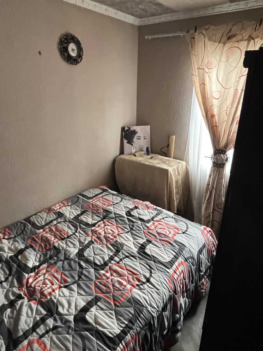 2 Bedroom Property for Sale in Siluma View Gauteng