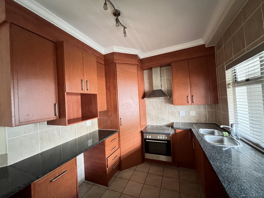 To Let 2 Bedroom Property for Rent in Morningside Gauteng