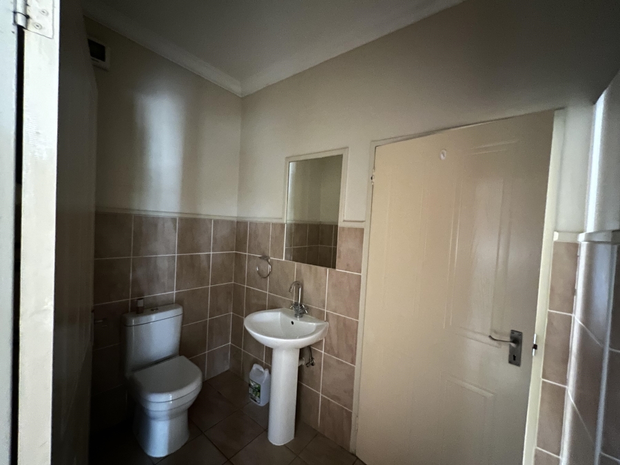 To Let 2 Bedroom Property for Rent in Morningside Gauteng