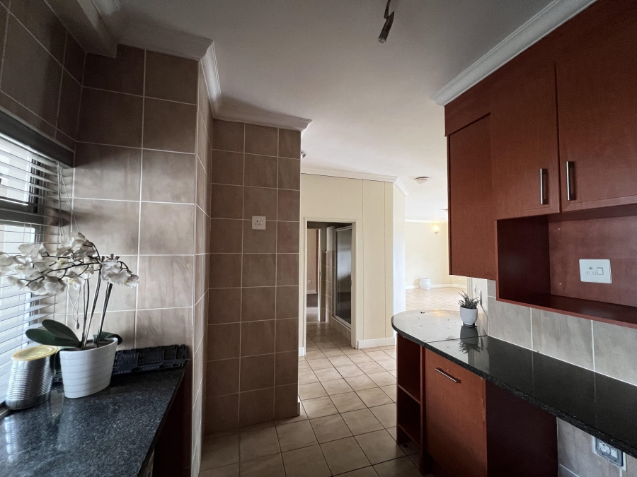 To Let 2 Bedroom Property for Rent in Morningside Gauteng