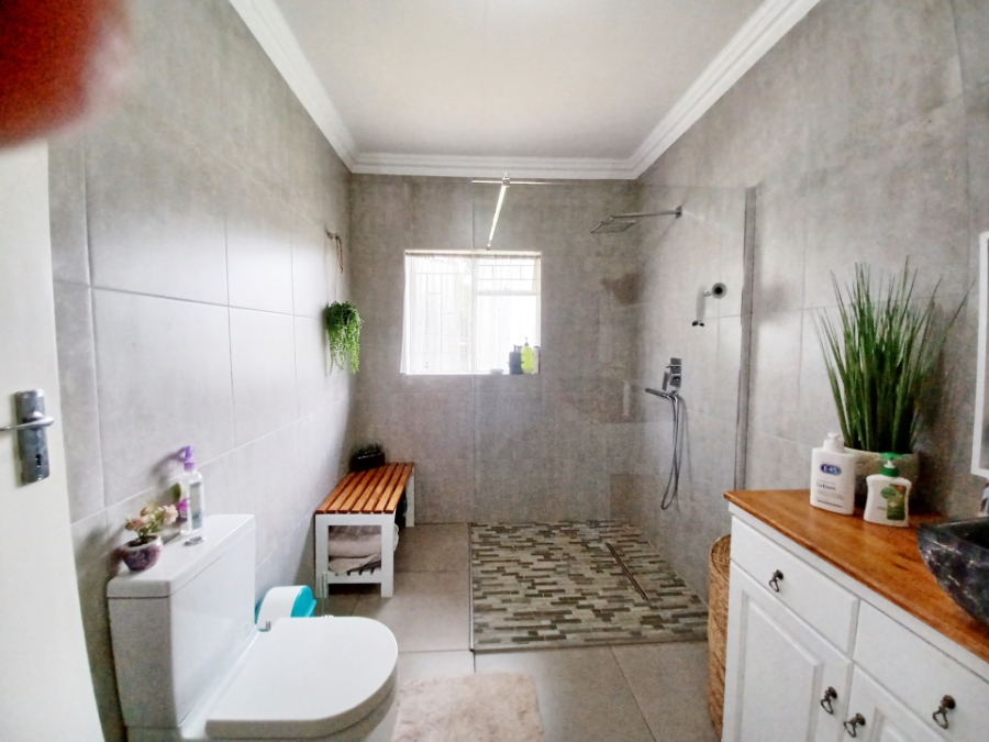 3 Bedroom Property for Sale in Vanderbijlpark SE 4 Gauteng