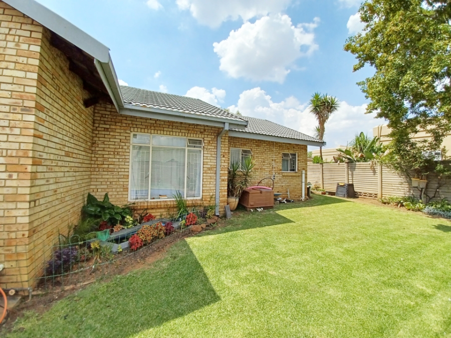 3 Bedroom Property for Sale in Vanderbijlpark SE 4 Gauteng