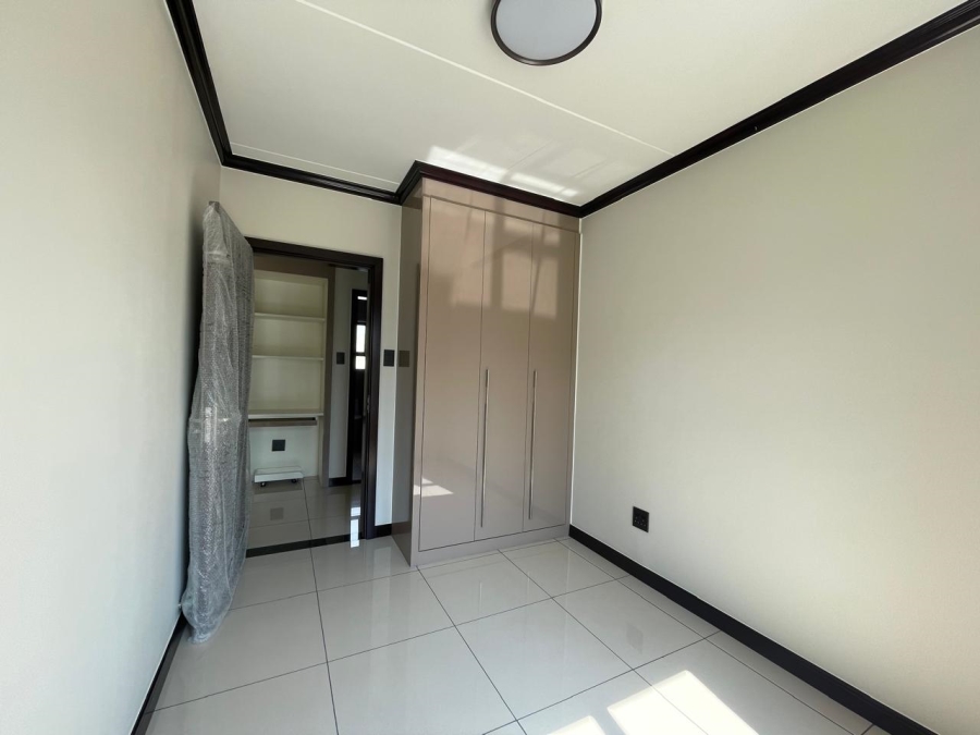 To Let 2 Bedroom Property for Rent in Blue Hills AH Gauteng