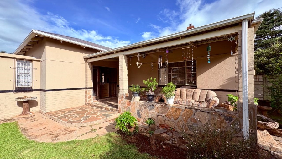 3 Bedroom Property for Sale in Brakpan Central Gauteng