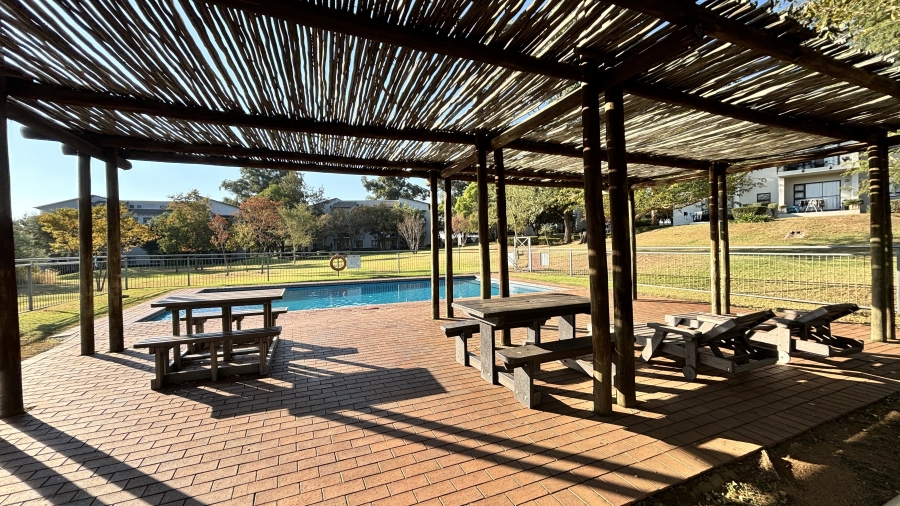 2 Bedroom Property for Sale in Jackal Creek Golf Estate Gauteng