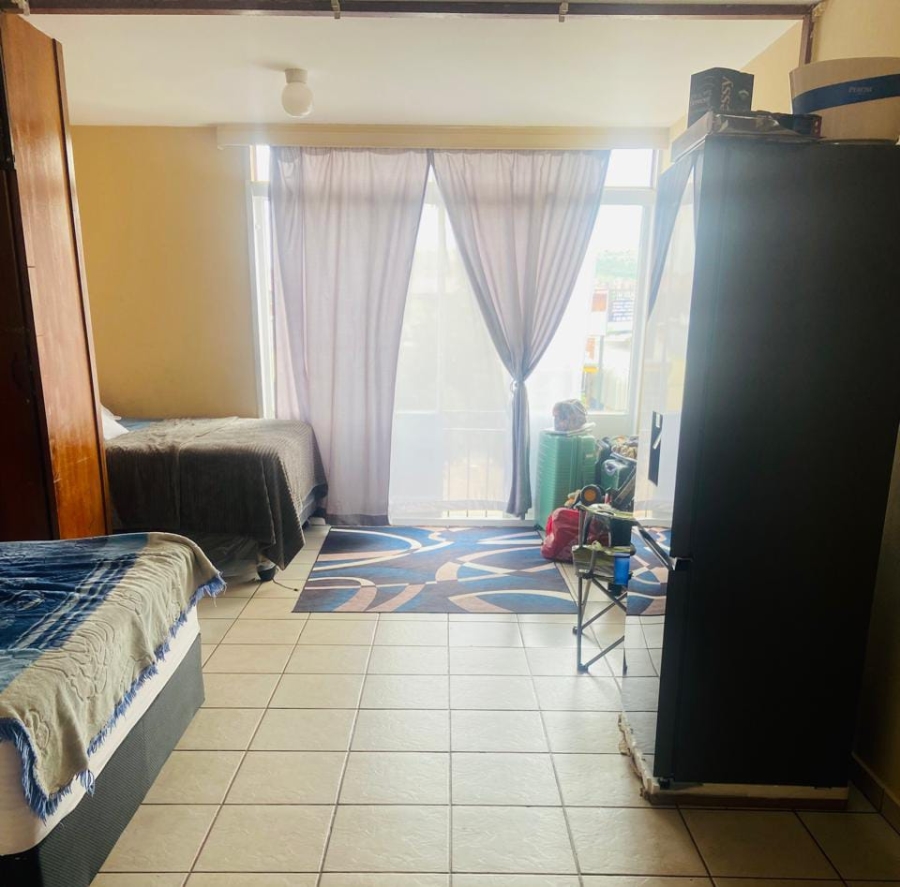 1 Bedroom Property for Sale in Gezina Gauteng