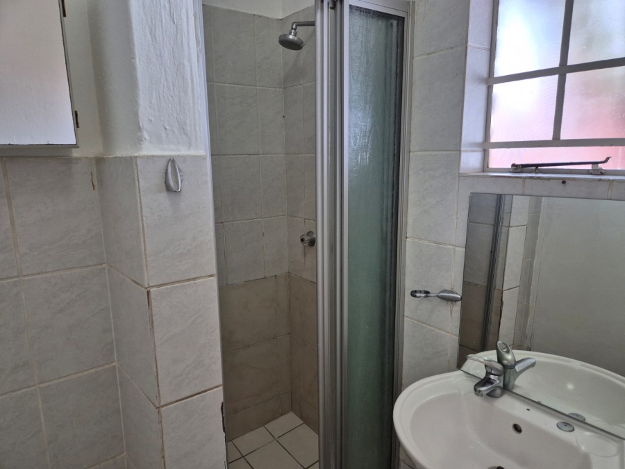 3 Bedroom Property for Sale in Buccleuch Gauteng