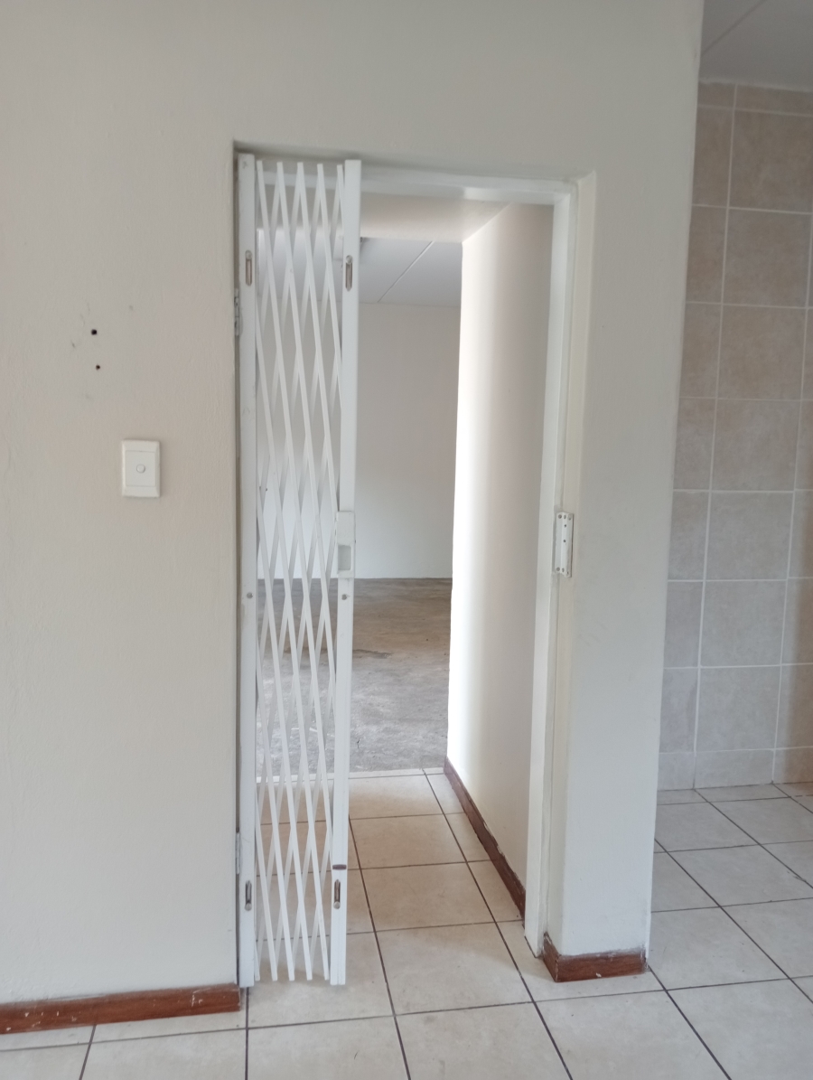 To Let 3 Bedroom Property for Rent in Noordheuwel Gauteng