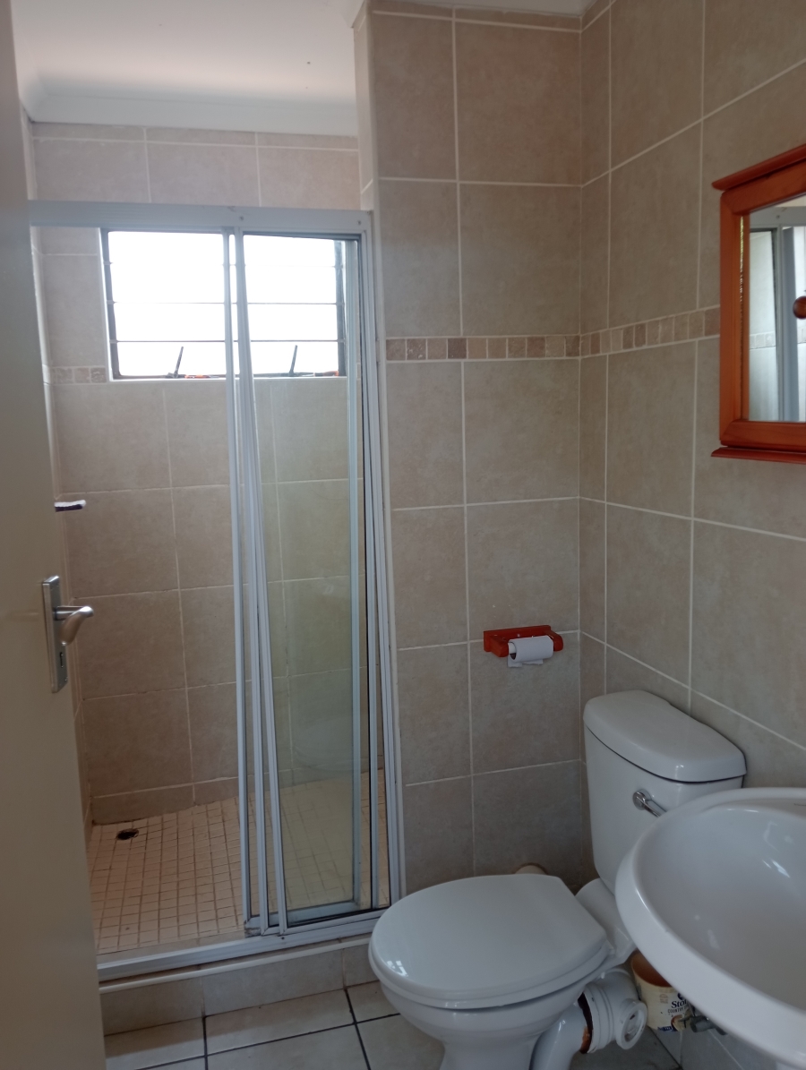 To Let 3 Bedroom Property for Rent in Noordheuwel Gauteng