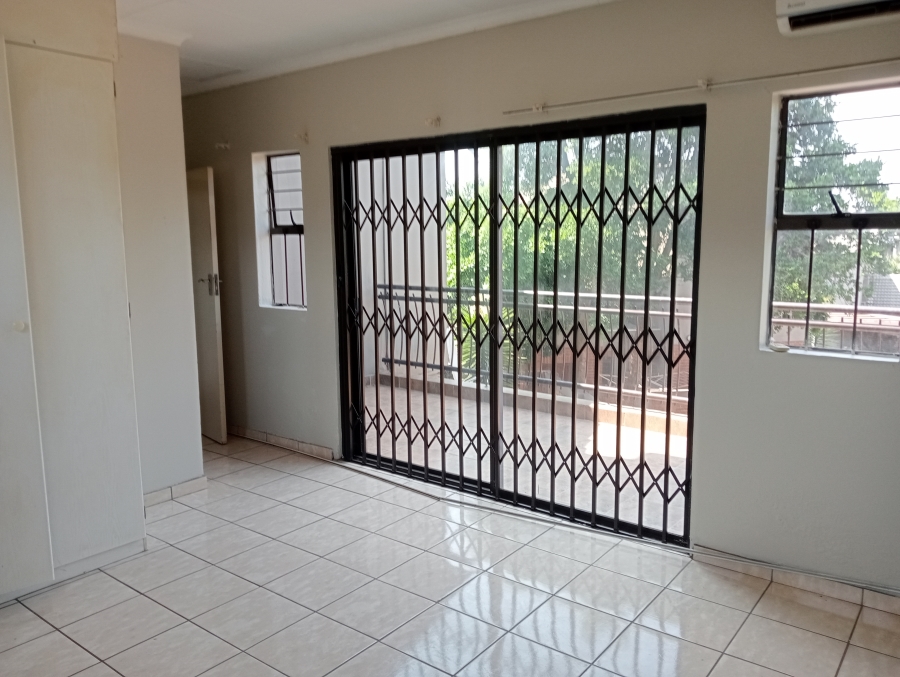 To Let 3 Bedroom Property for Rent in Noordheuwel Gauteng