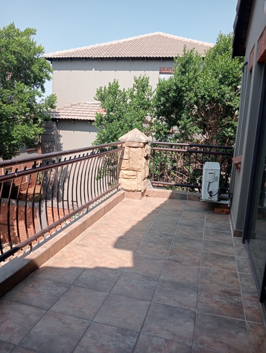 To Let 3 Bedroom Property for Rent in Noordheuwel Gauteng