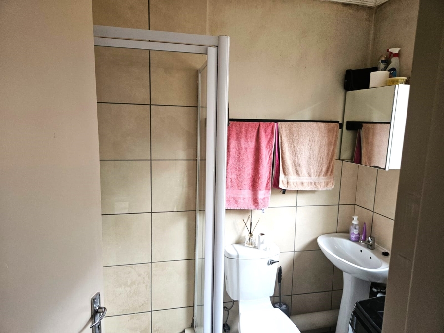 To Let 3 Bedroom Property for Rent in Annlin Gauteng