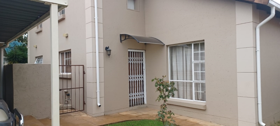 3 Bedroom Property for Sale in Bedford Gardens Gauteng