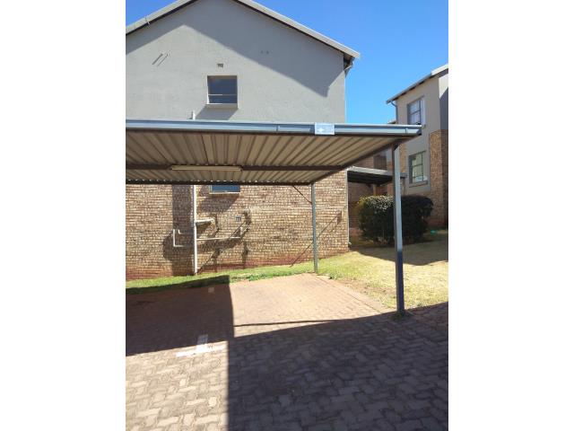 To Let 2 Bedroom Property for Rent in Sugar Bush Estate Gauteng